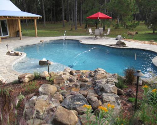 Bainbridge saltwater pool with modern layout and smooth, low-maintenance water.